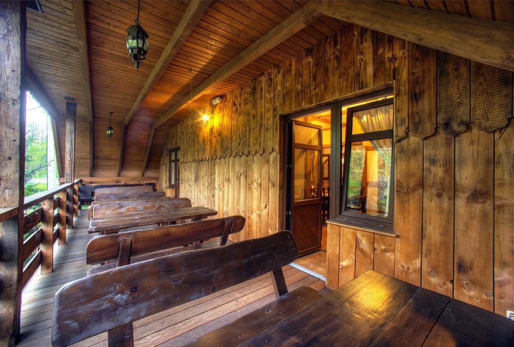 Dworek Sanocki Sanok Exterior photo